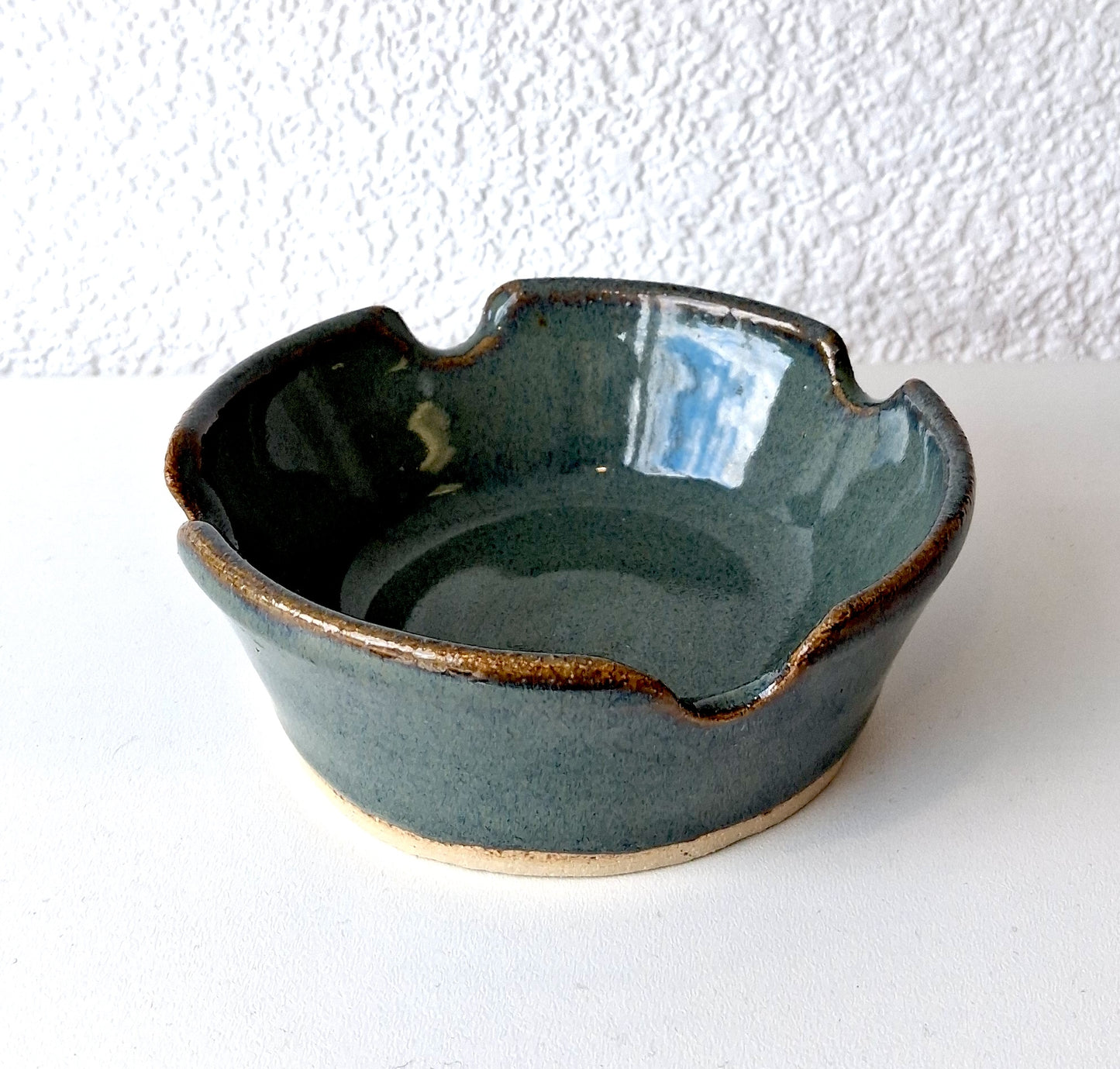 Ash Tray - Saggy Pots