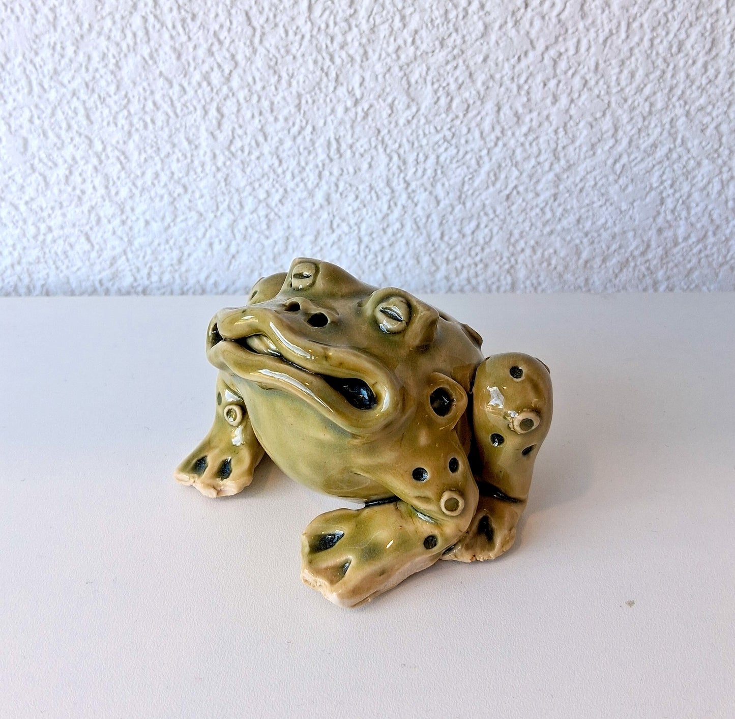 Frog 1- Heather Davidson