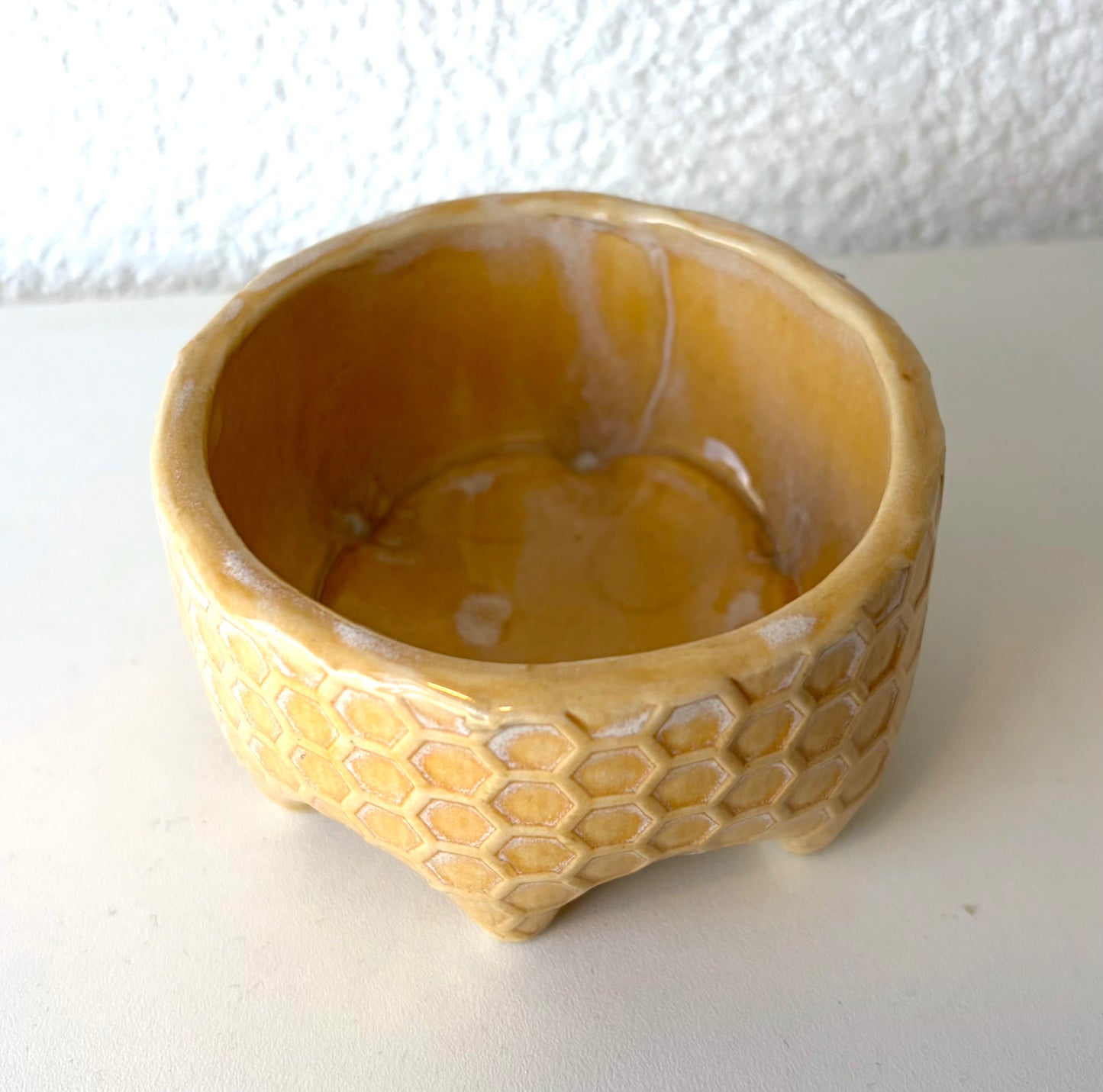 Small Bee Bowl/Cup - Rochelle