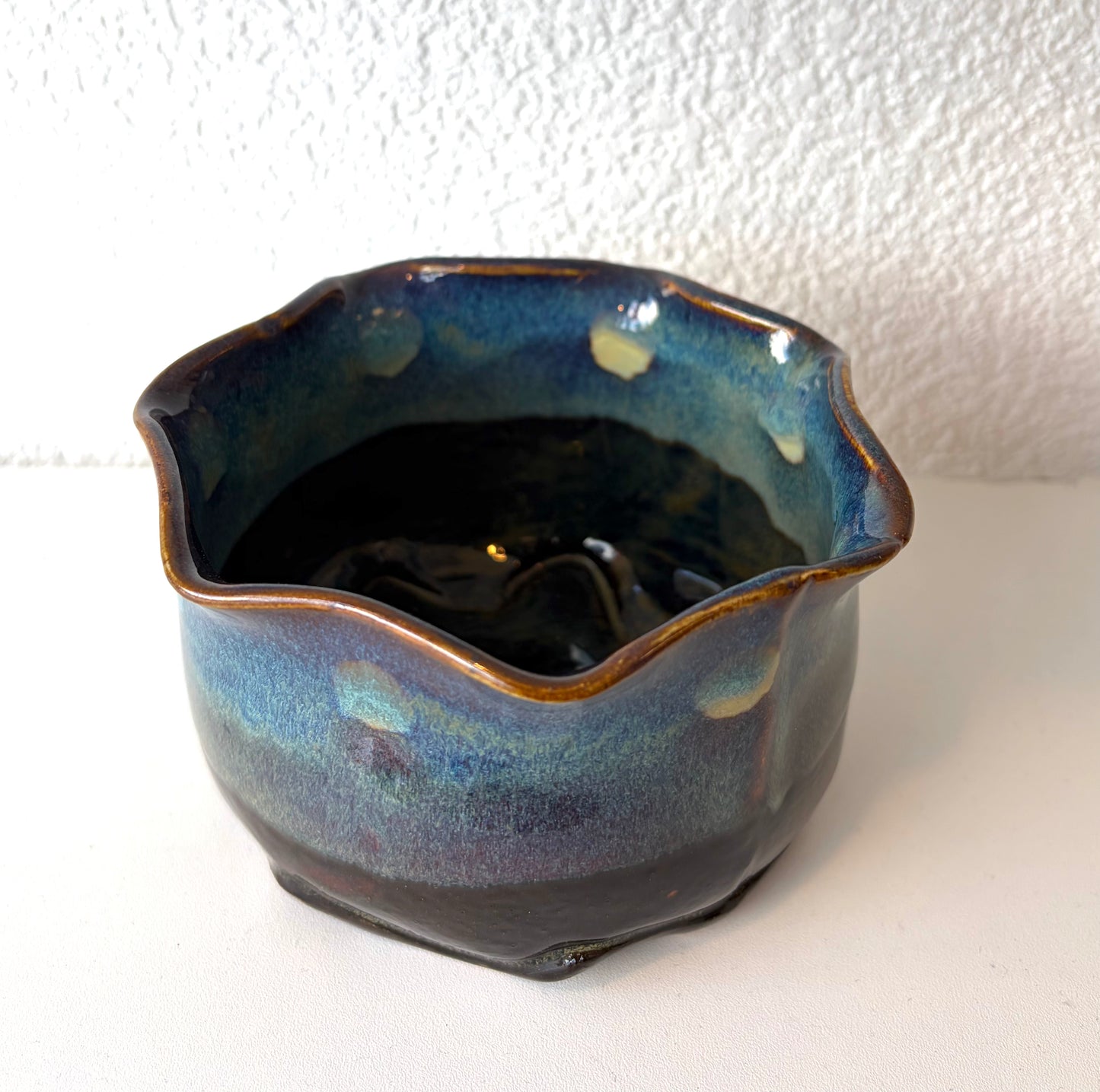 Wavy Bowl (blueish) - Rochelle