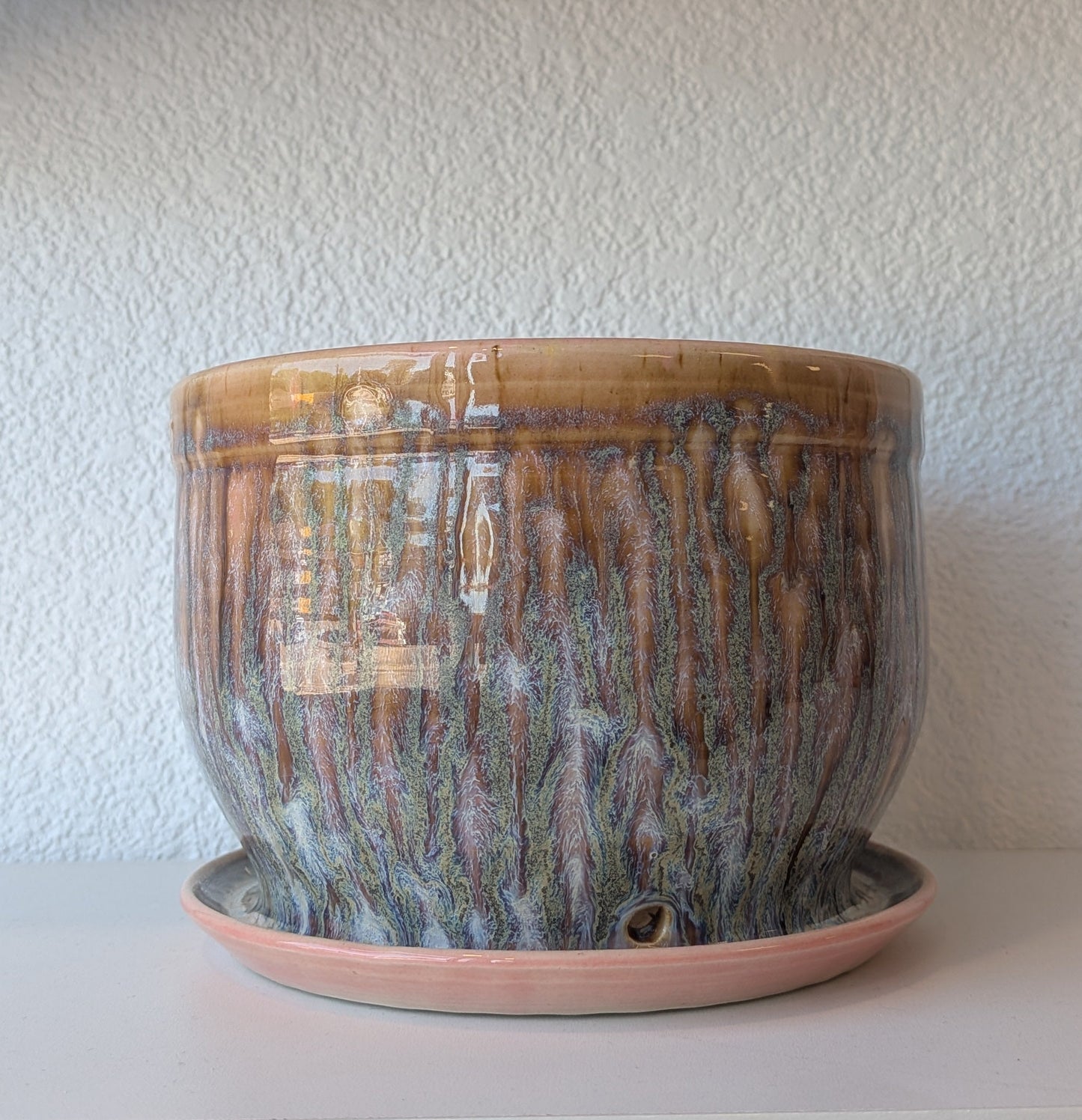 One Piece Planter and Drip Tray Pink - Tal Shichor