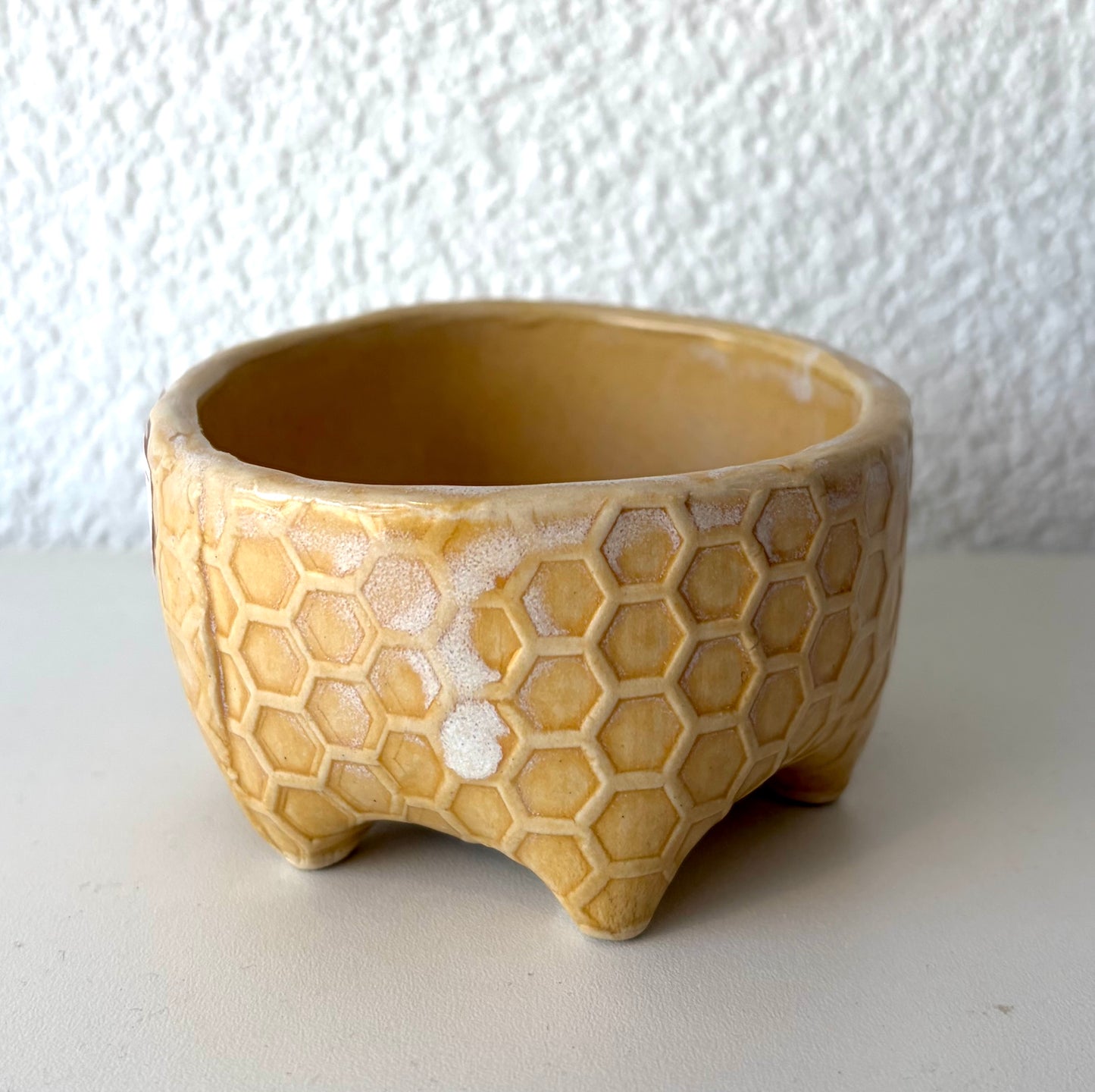 Small Bee Bowl/Cup - Rochelle