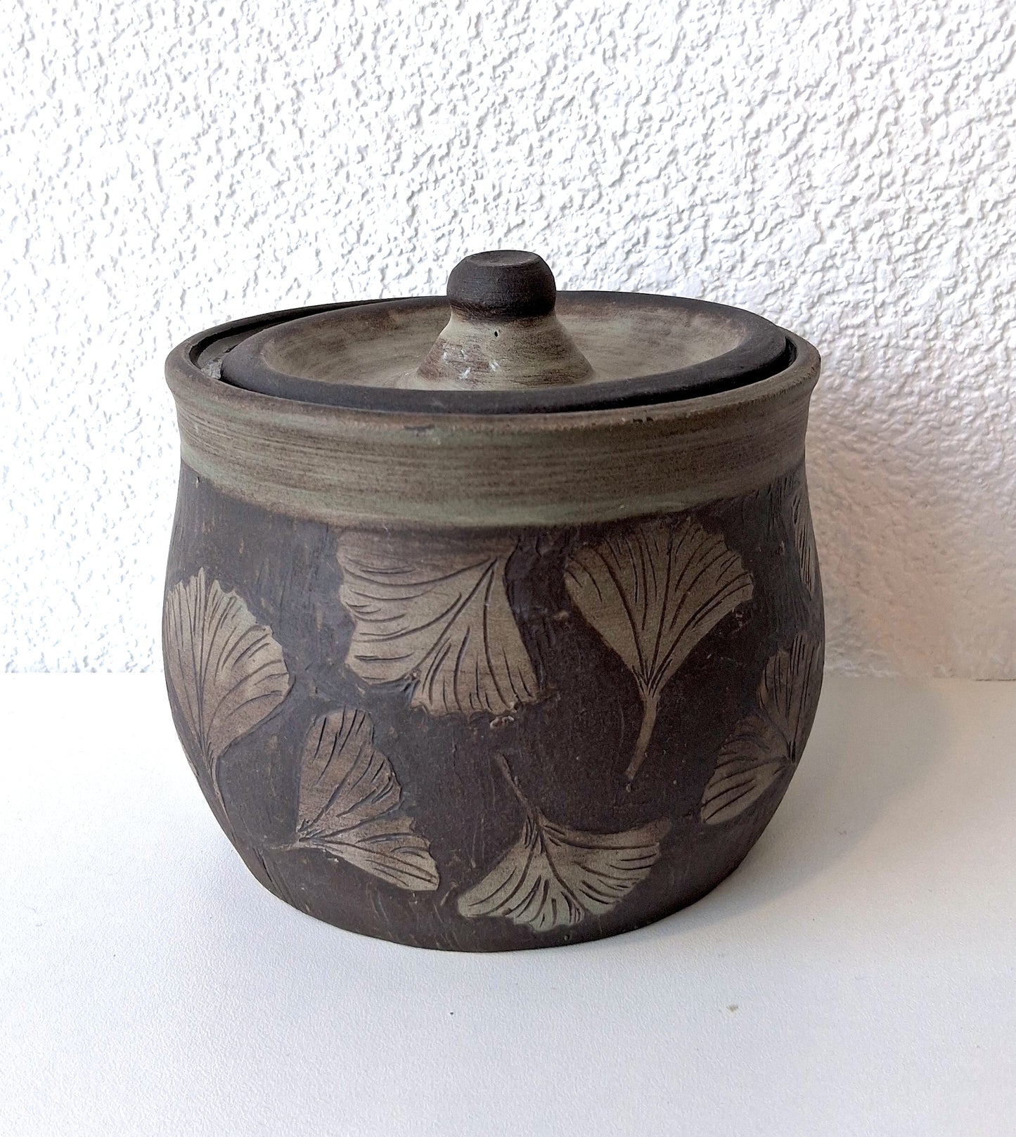 Jar 2- Tal Shichor